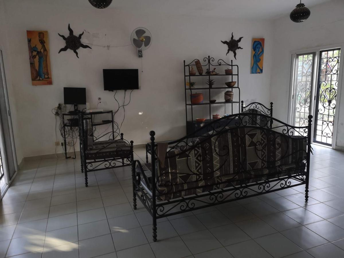 Keur Baboune Bed & Breakfast M'Bour Dış mekan fotoğraf