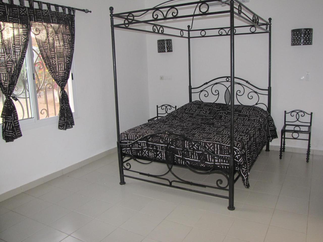 Keur Baboune Bed & Breakfast M'Bour Dış mekan fotoğraf